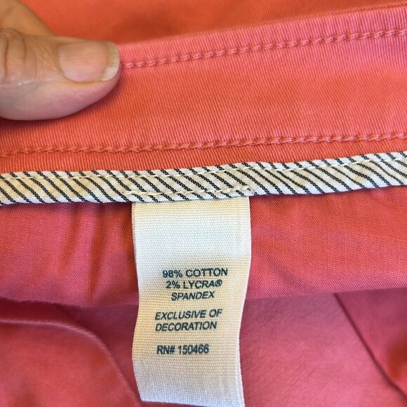 Market & Spruce dark pink Madison Mid rise stretch chino shorts Size 14 New - Picture 7 of 9